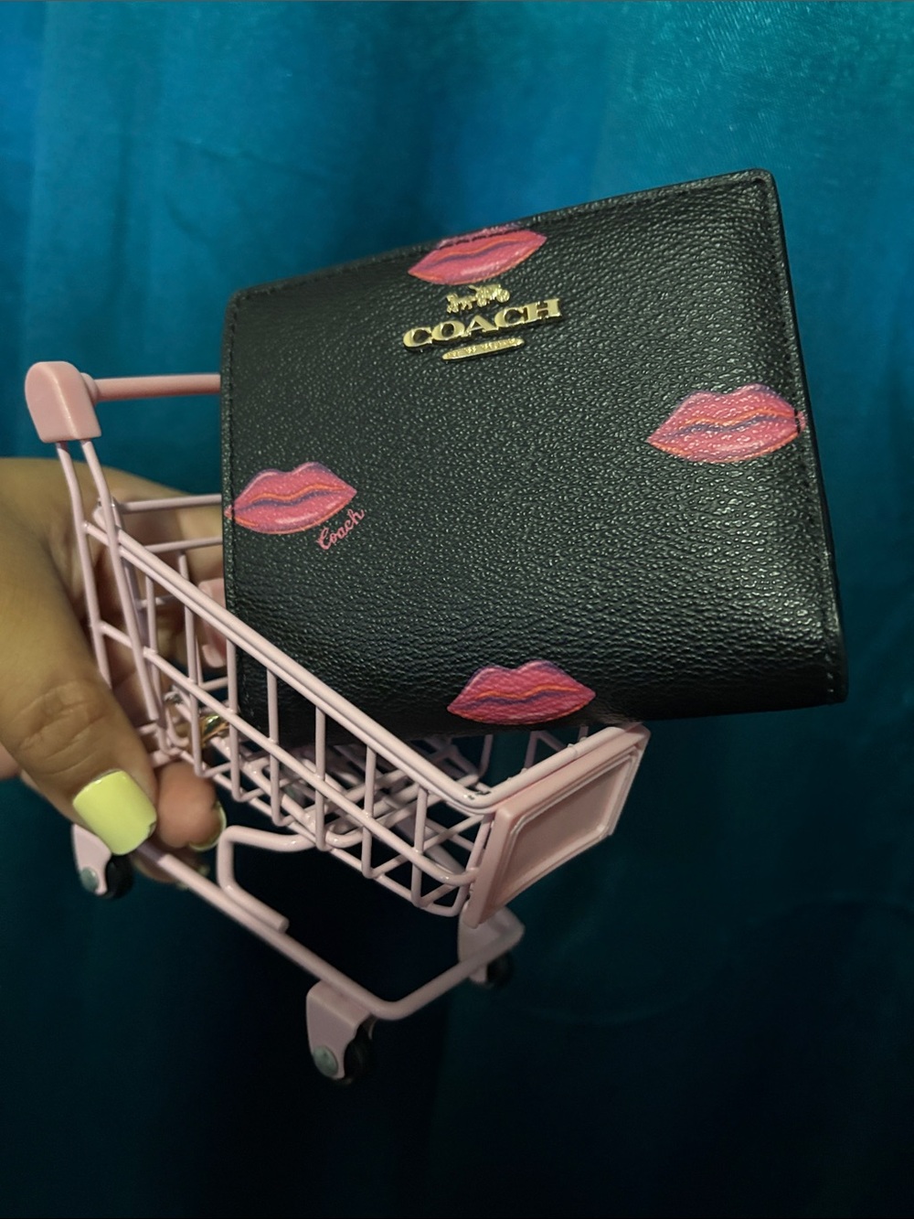 COACH Black Leather Wallet with Pink Kiss Print - Picture 1 of 9